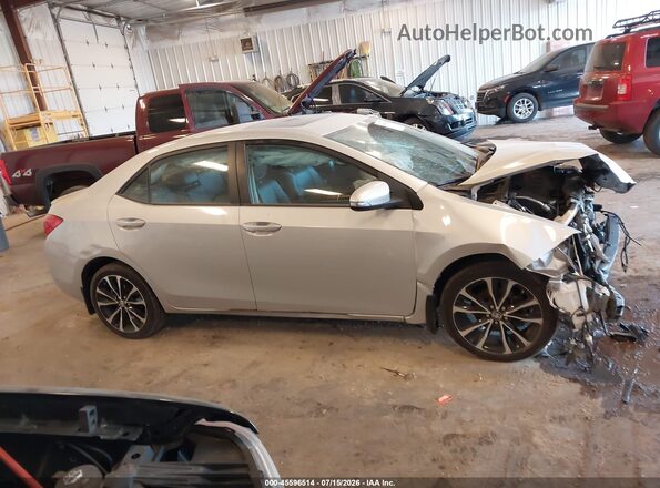 2T1BURHE4JC123308 2018 TOYOTA COROLLA Silver Rear interior view