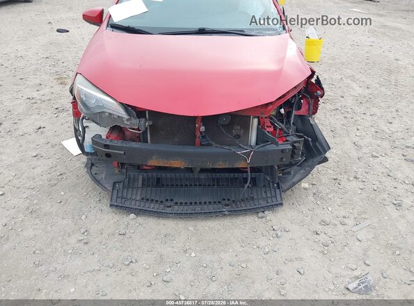 2T1BURHE4JC964125 2018 TOYOTA COROLLA Red Widok z przodu