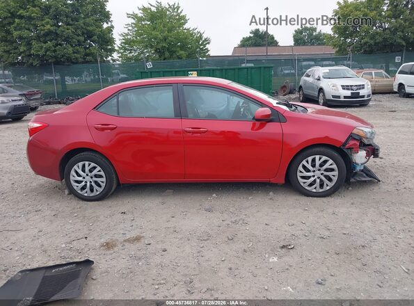 2T1BURHE4JC964125 2018 TOYOTA COROLLA Red Widok wnętrza z tyłu