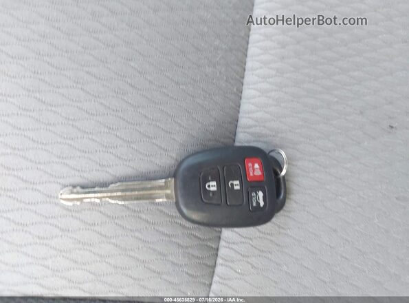 2T1BURHE5GC513309 2016 TOYOTA COROLLA Белый Вид панели приборов