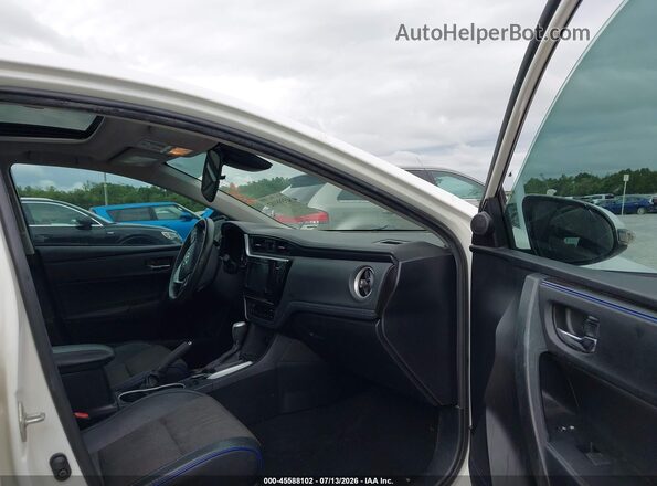 2T1BURHE5HC752361 2017 TOYOTA COROLLA White Widok wnętrza z przodu