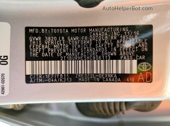 2T1BURHE5HC806113 2017 TOYOTA COROLLA Silver Vista del compartimento del motor