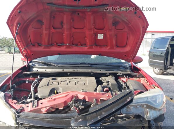 2T1BURHE5HC849494 2017 TOYOTA COROLLA Красный Вид сзади