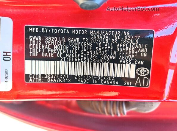 2T1BURHE5HC850029 2017 TOYOTA COROLLA Red Widok komory silnika
