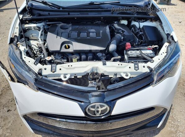 2T1BURHE5HC959266 2017 TOYOTA COROLLA Белый Вид задней части салона