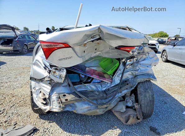 2T1BURHE5JC102161 2018 TOYOTA COROLLA Silver Rear view