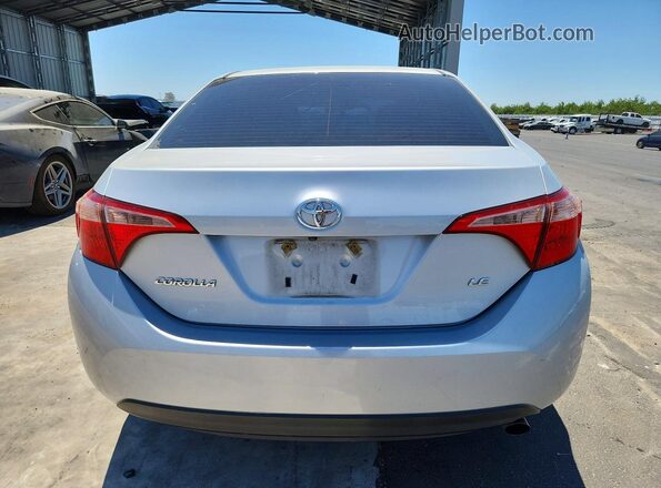 2T1BURHE5JC123382 2018 TOYOTA COROLLA Silver Հետևի տեսք