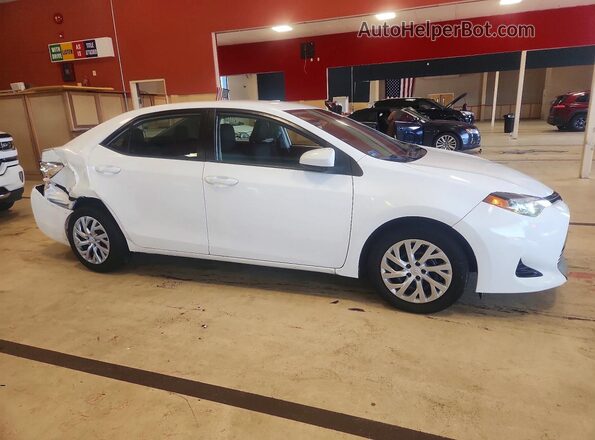 2T1BURHE5JC989583 2018 TOYOTA COROLLA White Front right