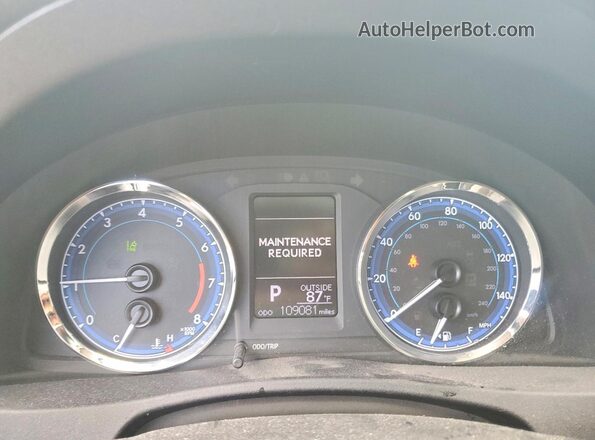 2T1BURHE5KC225475 2019 TOYOTA COROLLA White ხელსაწყოთა პანელის ხედი