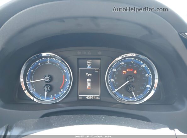 2T1BURHE6HC799415 2017 TOYOTA COROLLA Красный Вид задних сидений