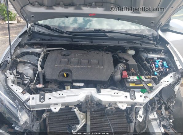 2T1BURHE6HC804239 2017 TOYOTA COROLLA Silver Widok z tyłu