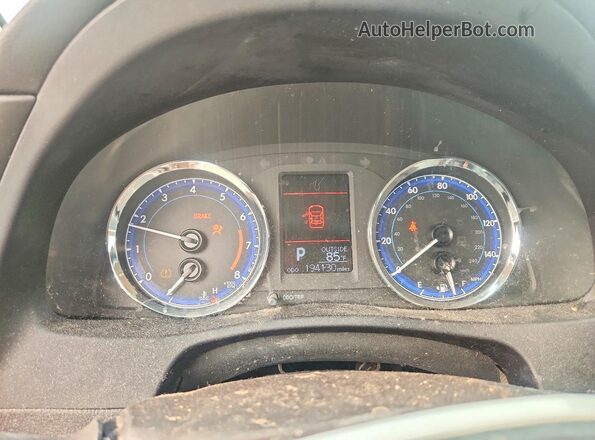 2T1BURHE6HC830226 2017 TOYOTA COROLLA Silver Սարքավորումների վահանակի տեսք