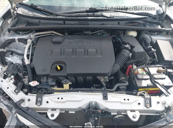 2T1BURHE6HC886599 2017 TOYOTA COROLLA Серебряный Вид сзади