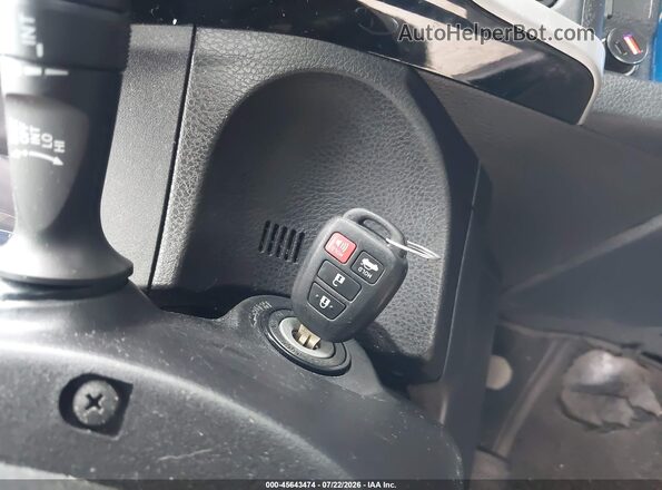 2T1BURHE6HC943433 2017 TOYOTA COROLLA White Widok deski rozdzielczej