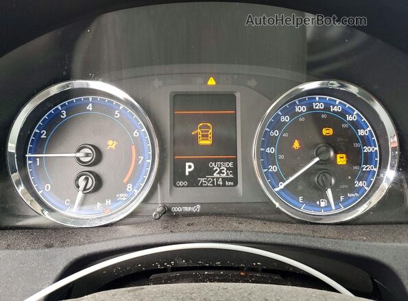 2T1BURHE6JC041385 2018 TOYOTA COROLLA Silver Widok zestawu wskaźników