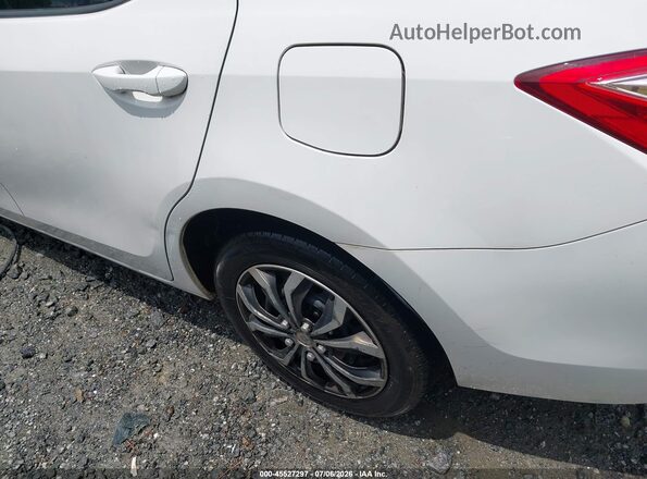 2T1BURHE6JC054721 2018 TOYOTA COROLLA White 