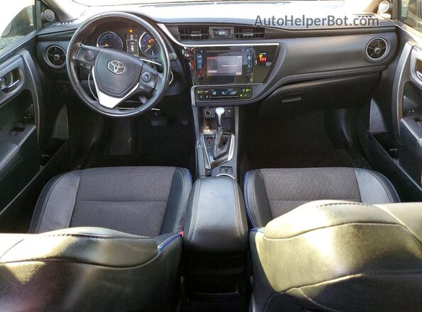2T1BURHE6JC071471 2018 TOYOTA COROLLA Teal Dashboard view