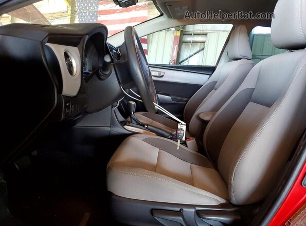 2T1BURHE6JC081157 2018 TOYOTA COROLLA Red Front interior view