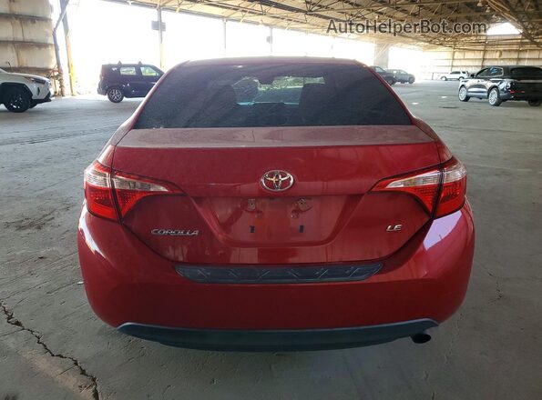 2T1BURHE6JC081157 2018 TOYOTA COROLLA Red Rear view