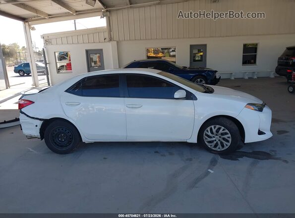 2T1BURHE6JC081983 2018 TOYOTA COROLLA White Vista interior de 360 grados