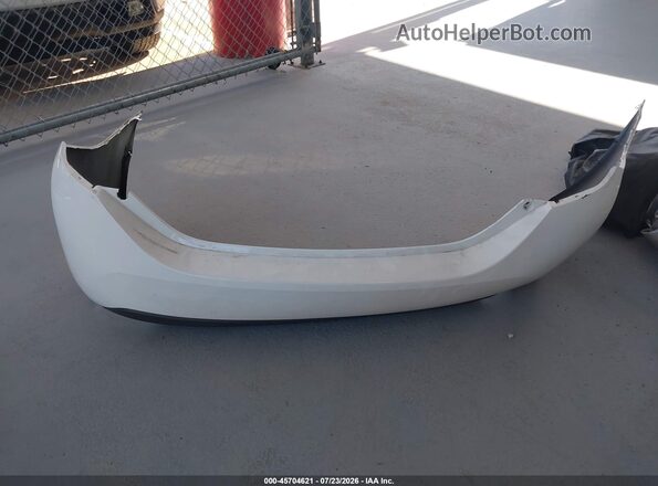 2T1BURHE6JC081983 2018 TOYOTA COROLLA White Vista del cuadro de instrumentos