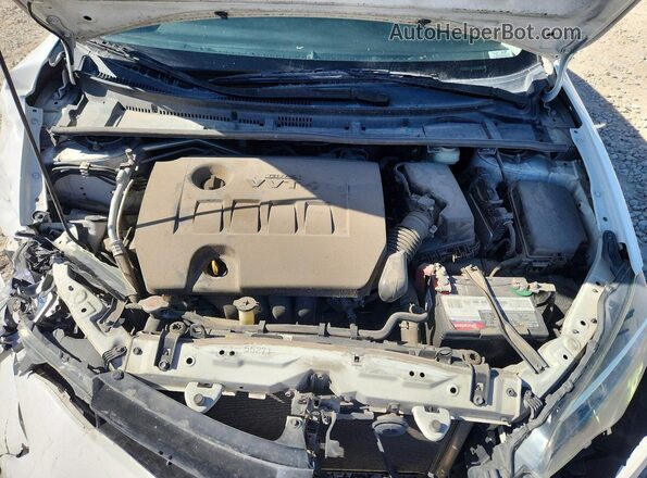 2T1BURHE6JC974624 2018 TOYOTA COROLLA White Вид задньої частини салону