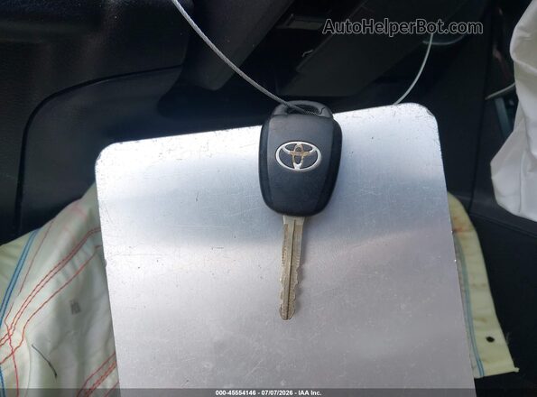 2T1BURHE6KC162998 2019 TOYOTA COROLLA Синий Вид панели приборов