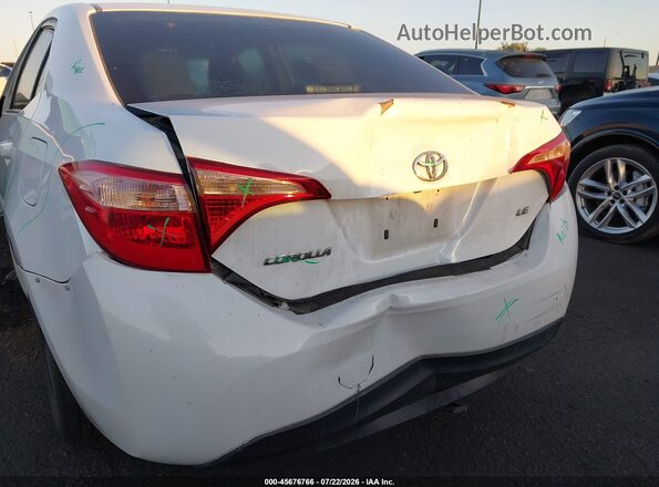 2T1BURHE6KC187450 2019 TOYOTA COROLLA White Widok z przodu