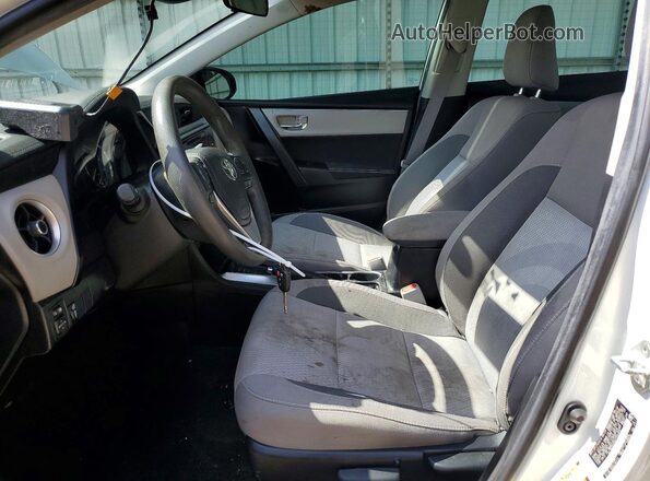 2T1BURHE6KC209933 2019 TOYOTA COROLLA White Вид салону спереду