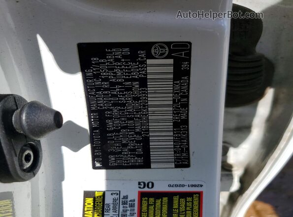 2T1BURHE6KC209933 2019 TOYOTA COROLLA White Вид підкапотного простору