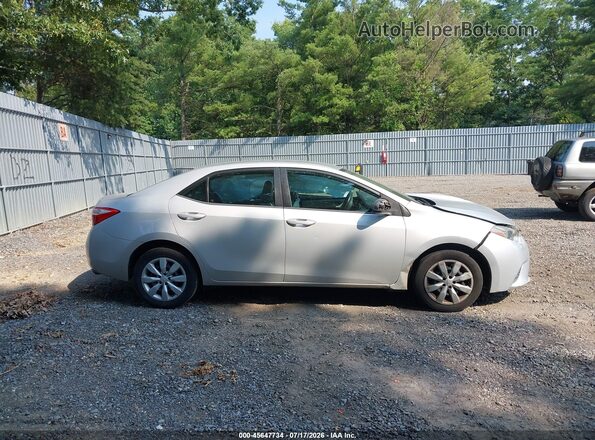 2T1BURHE7GC576816 2016 TOYOTA COROLLA Silver Widok wnętrza z tyłu