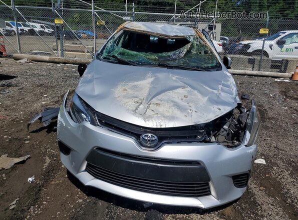 2T1BURHE7GC579070 2016 TOYOTA COROLLA Серебряный Вид спереди