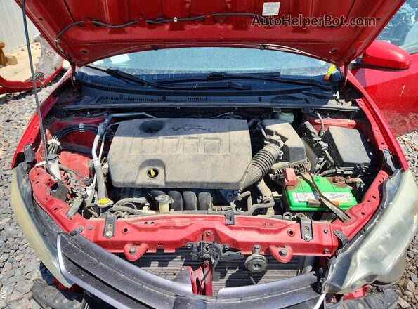 2T1BURHE7GC627022 2016 TOYOTA COROLLA Red Widok wnętrza z tyłu