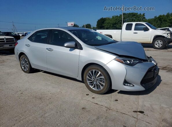 2T1BURHE7HC756556 2017 TOYOTA COROLLA Серебряный Передняя правая четверть