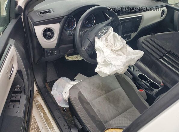 2T1BURHE7HC801589 2017 TOYOTA COROLLA White Առջևի վահանակի տեսք