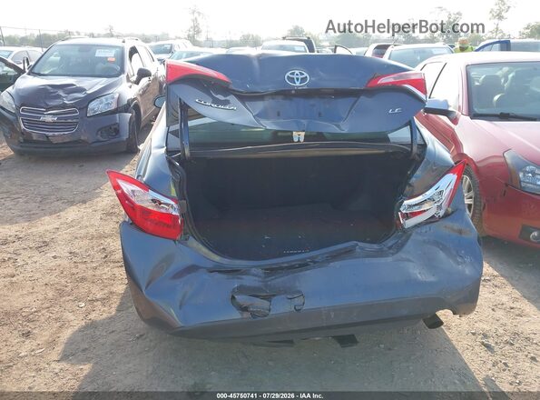 2T1BURHE7HC838433 2017 TOYOTA COROLLA Gray Widok z przodu