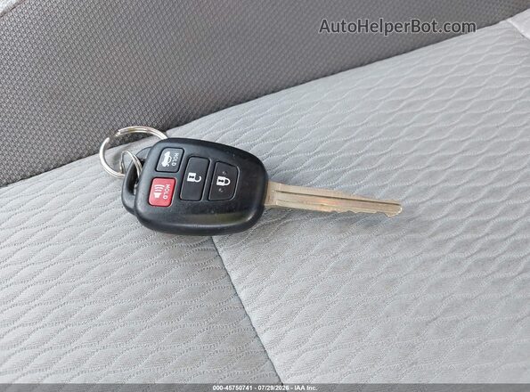 2T1BURHE7HC838433 2017 TOYOTA COROLLA Gray Widok deski rozdzielczej