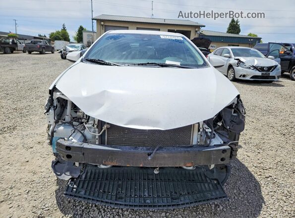 2T1BURHE7JC069731 2018 TOYOTA COROLLA White Front view
