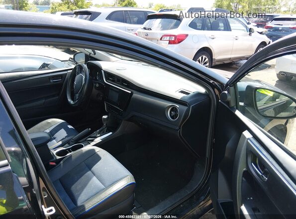 2T1BURHE7JC074878 2018 TOYOTA COROLLA Черный Вид салона спереди