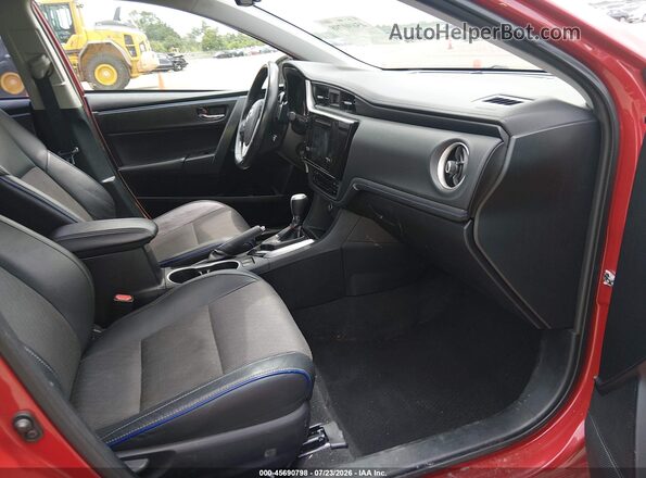 2T1BURHE7JC966998 2018 TOYOTA COROLLA Красный Вид салона спереди