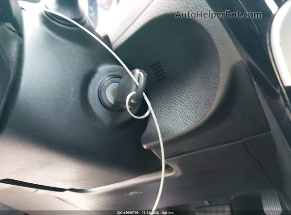 2T1BURHE7JC966998 2018 TOYOTA COROLLA Красный Вид панели приборов