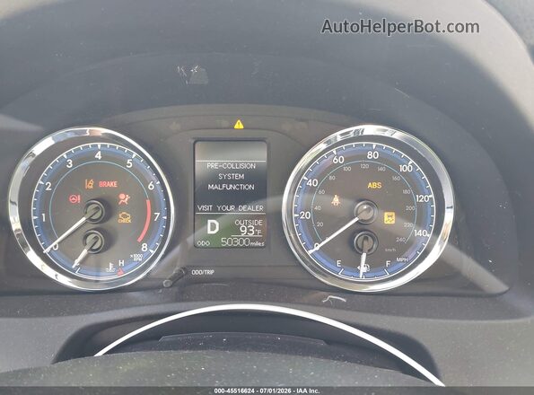 2T1BURHE7JC976852 2018 TOYOTA COROLLA Красный Вид задних сидений