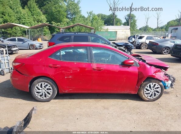 2T1BURHE7JC976852 2018 TOYOTA COROLLA Красный Вид задней части салона