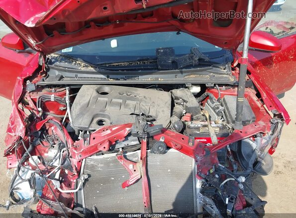 2T1BURHE7JC976852 2018 TOYOTA COROLLA Красный Вид сзади