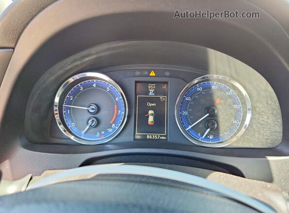 2T1BURHE7KC125667 2019 TOYOTA COROLLA White Vista del cuadro de instrumentos