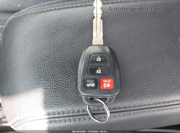 2T1BURHE8GC679288 2016 TOYOTA COROLLA Silver წინა პანელის ხედი