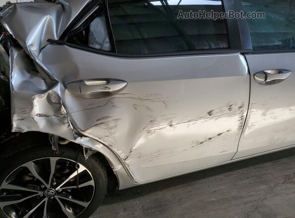2T1BURHE8HC771941 2017 TOYOTA COROLLA Silver Հետևի նստատեղերի տեսք