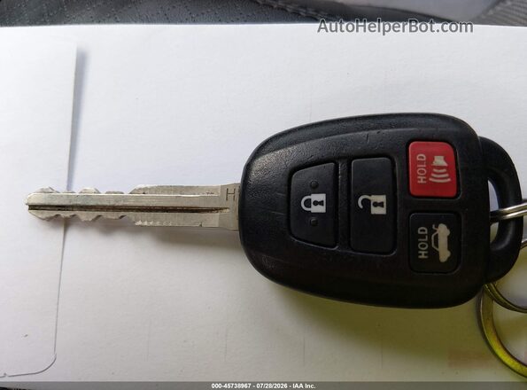 2T1BURHE8HC793146 2017 TOYOTA COROLLA White Widok deski rozdzielczej