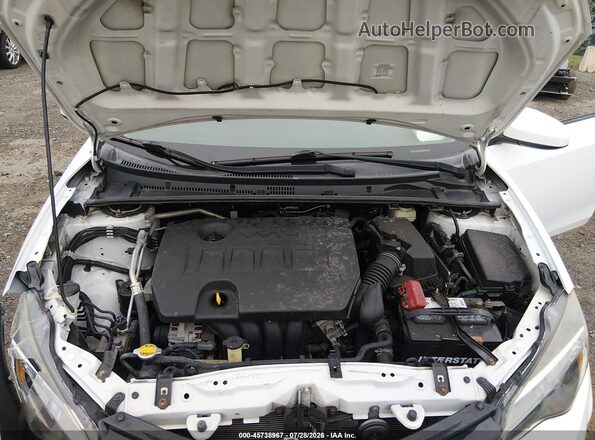 2T1BURHE8HC793146 2017 TOYOTA COROLLA White Widok z tyłu