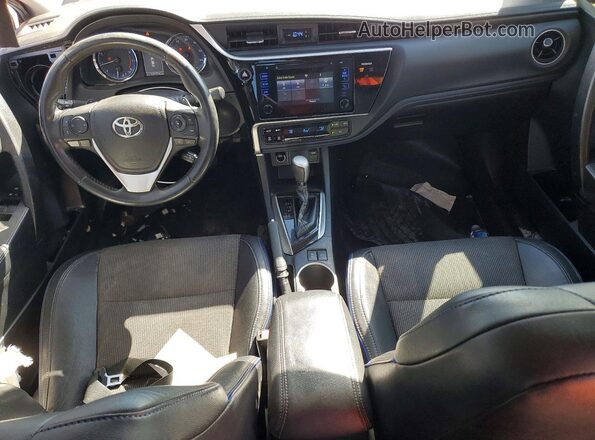 2T1BURHE8HC795074 2017 TOYOTA COROLLA Red Առջևի վահանակի տեսք